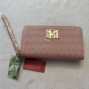 NWT Badgley  Mishka blush vegan leather phone wristlet wallet quilted zigzag zip